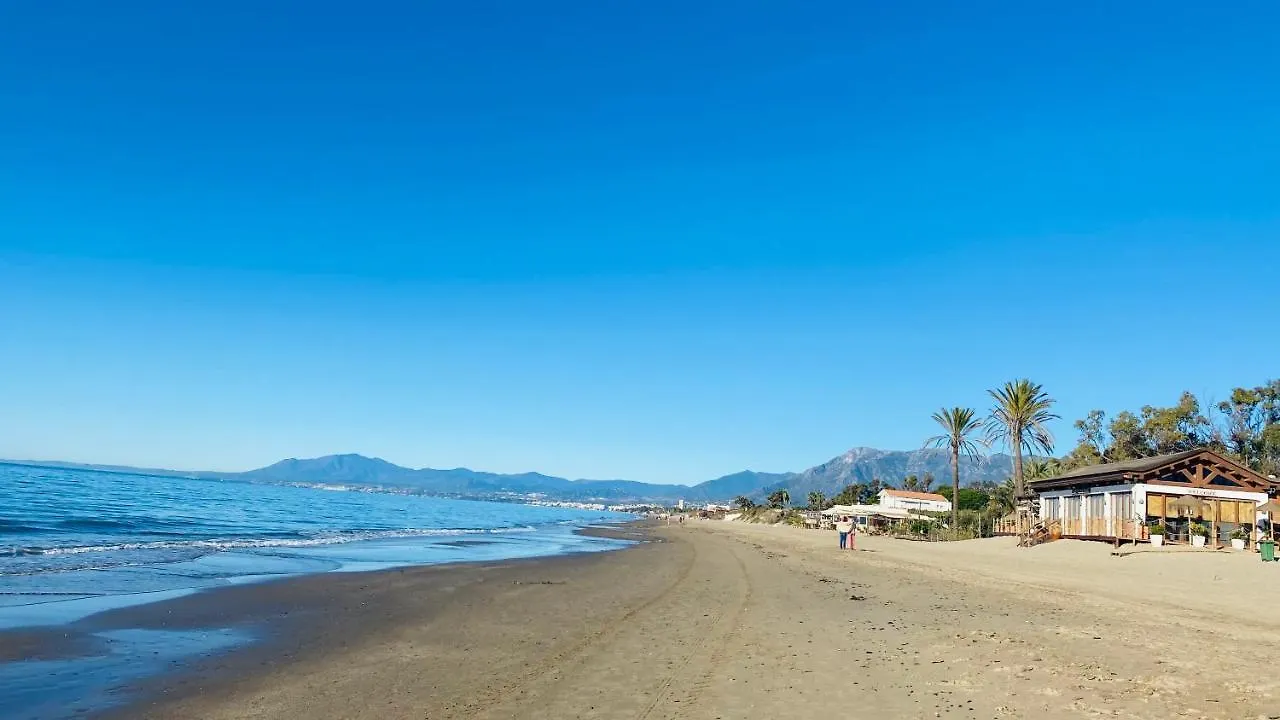 Super2Beachfront 마르베야 0*,  스페인