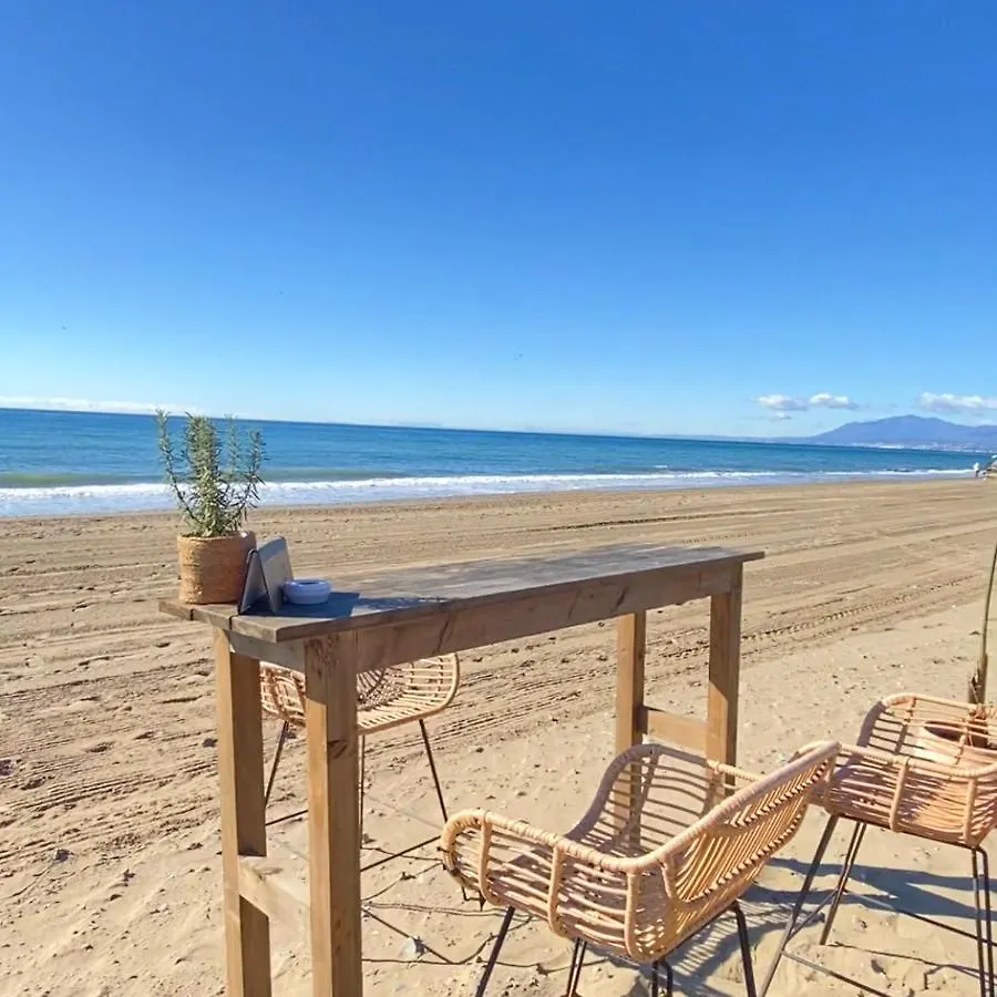 Super2Beachfront 마르베야 아파트